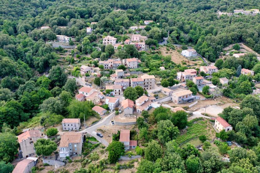 CHISA VILLAGE FIUMORBU CASTELLU VUE AERIENNE