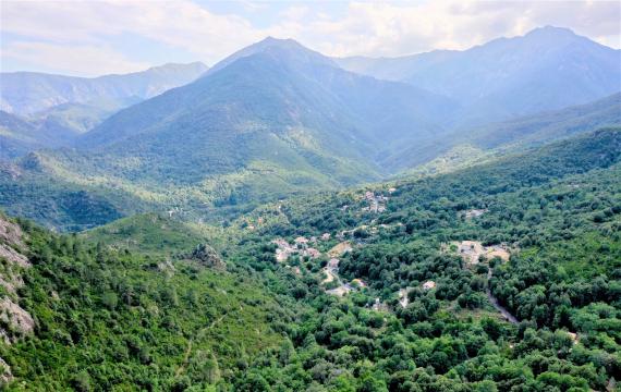 vue arienne du village de chisà 