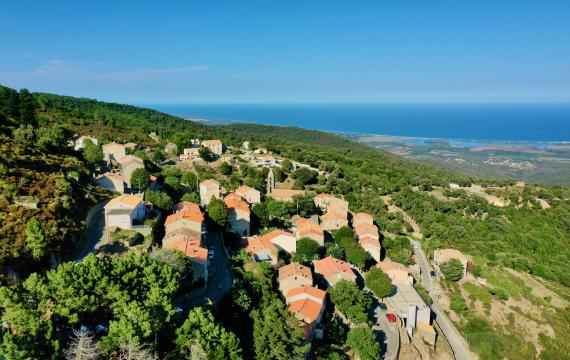 panorama sur la plaine orientale depuis le village de ventiseri